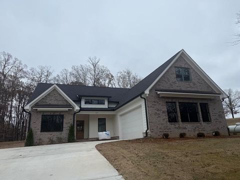 Photo of 1027 Whitetail Dr, OXFORD, MS 38655 (MLS # 161062)