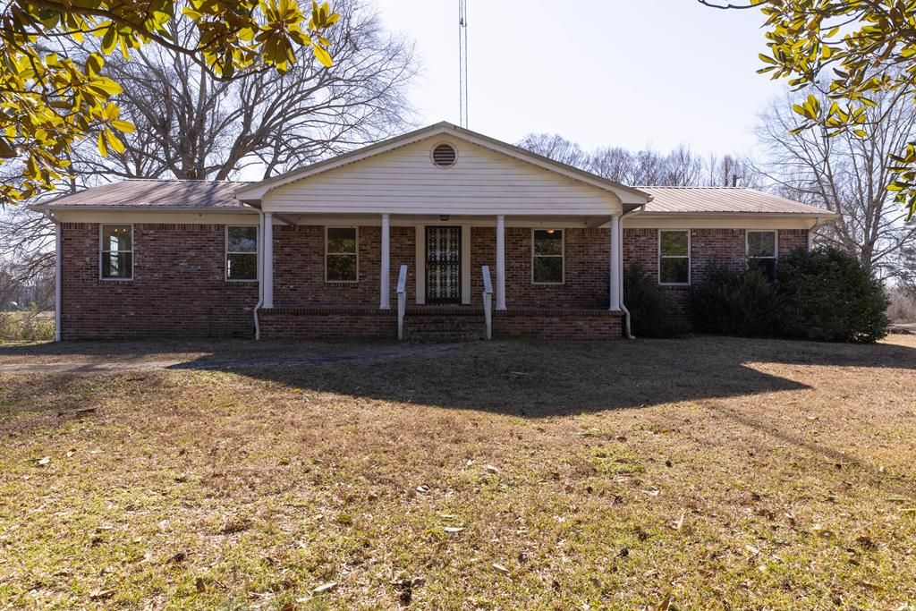 Photo of 2 Old River Road, OXFORD, MS 38655 (MLS # 164512)