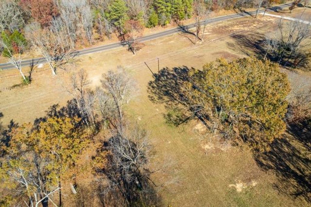 Photo of Lot 8 Brewer Road, BATESVILLE, MS 38606 (MLS # 164739)
