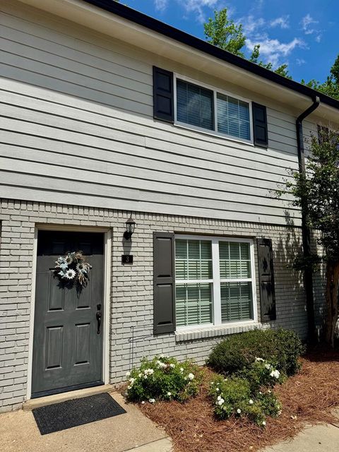 Photo of 1802 Jackson Avenue West, Unit #3 Ave, OXFORD, MS 38655 (MLS # 167181)