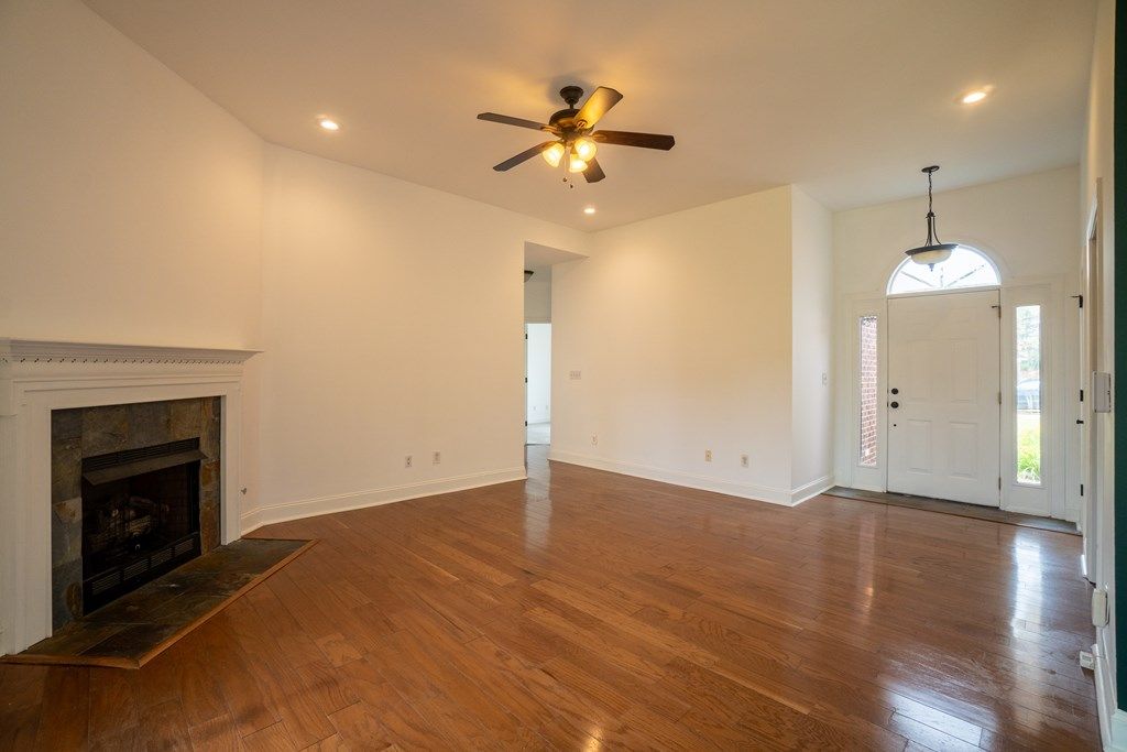 Photo of 109 Cross Creek Drive, OXFORD, MS 38655 (MLS # 167242)