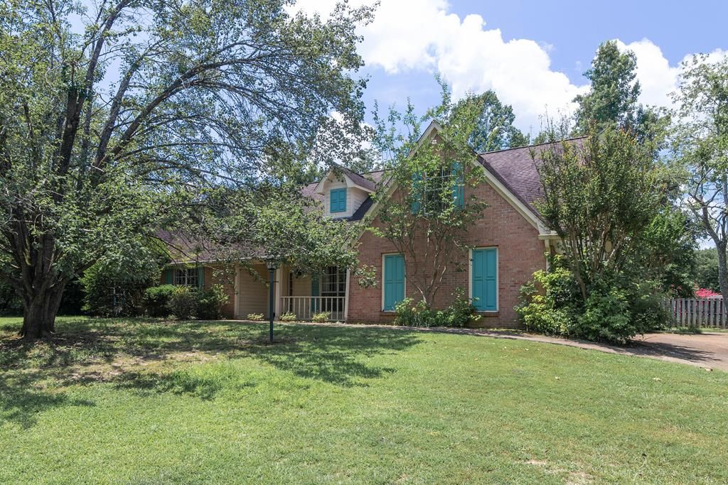 Photo of OXFORD, MS 38655 (MLS # 167967)