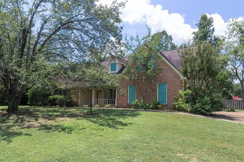 Photo of OXFORD, MS 38655 (MLS # 167967)