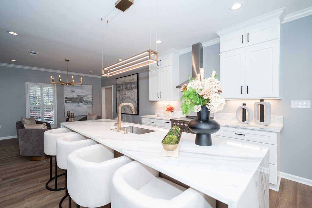 Photo of 419 Van Buren Ave #101, OXFORD, MS 38655 (MLS # 166857)