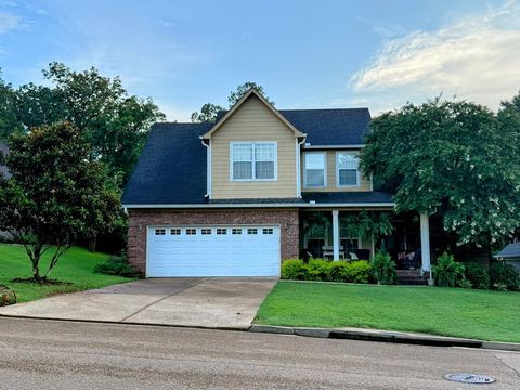 Photo of 505 SouthCreek, OXFORD, MS 38655 (MLS # 161036)