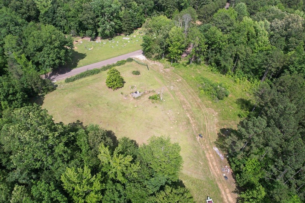 Photo of 36 County Road 284, THAXTON, MS 38655 (MLS # 162019)