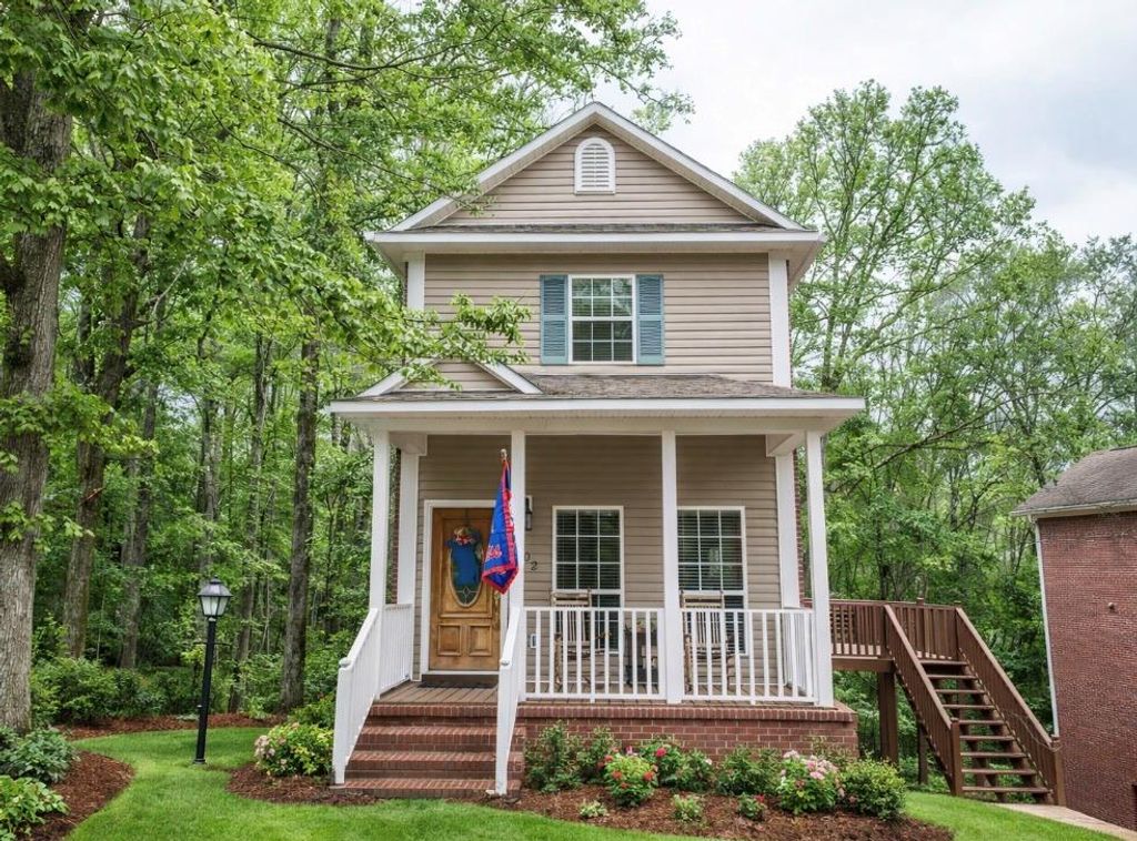 Photo of 302 Russell Drive, OXFORD, MS 38655 (MLS # 164555)