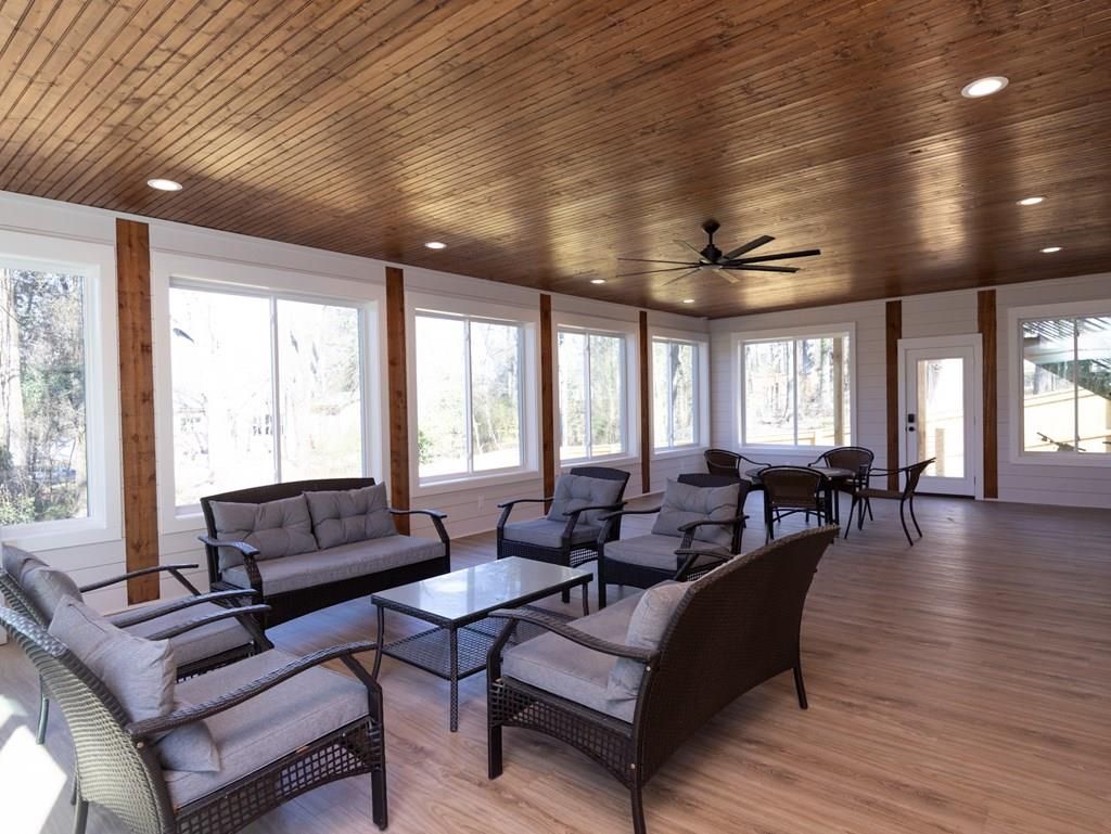 Photo of 1212 Beanland Dr, OXFORD, MS 38655 (MLS # 164514)