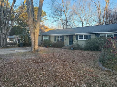 Photo of 215 Chandler Avenue, OXFORD, MS 38655 (MLS # 162308)