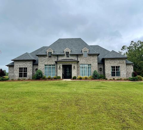 Photo of 614 Greenhaven, OXFORD, MS 38655 (MLS # 167323)