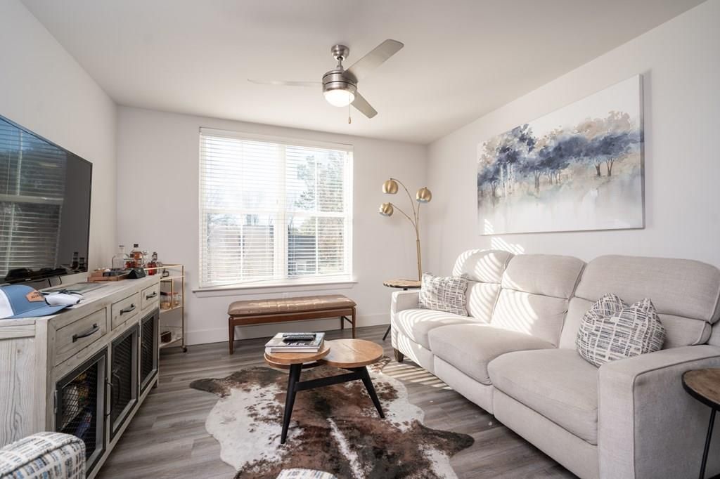 Photo of 514 Jackson Ave E #511, OXFORD, MS 38655 (MLS # 164381)