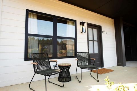 Photo of 1111 Sole Cove, OXFORD, MS 38655 (MLS # 160332)