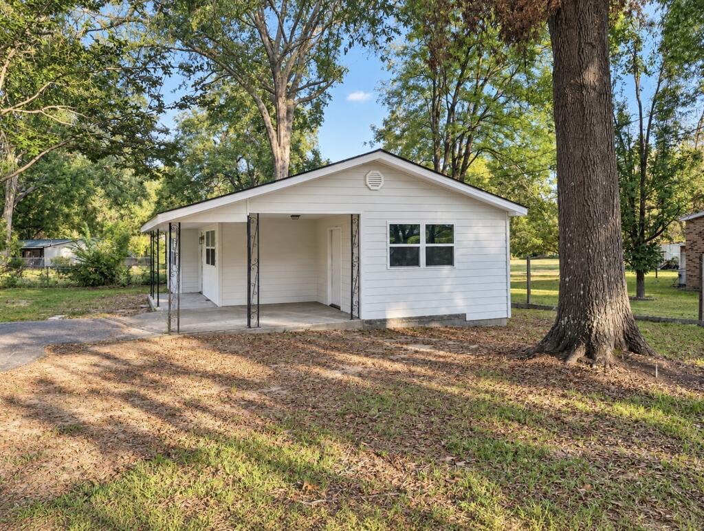 Photo of WATER VALLEY, MS 38965 (MLS # 168680)