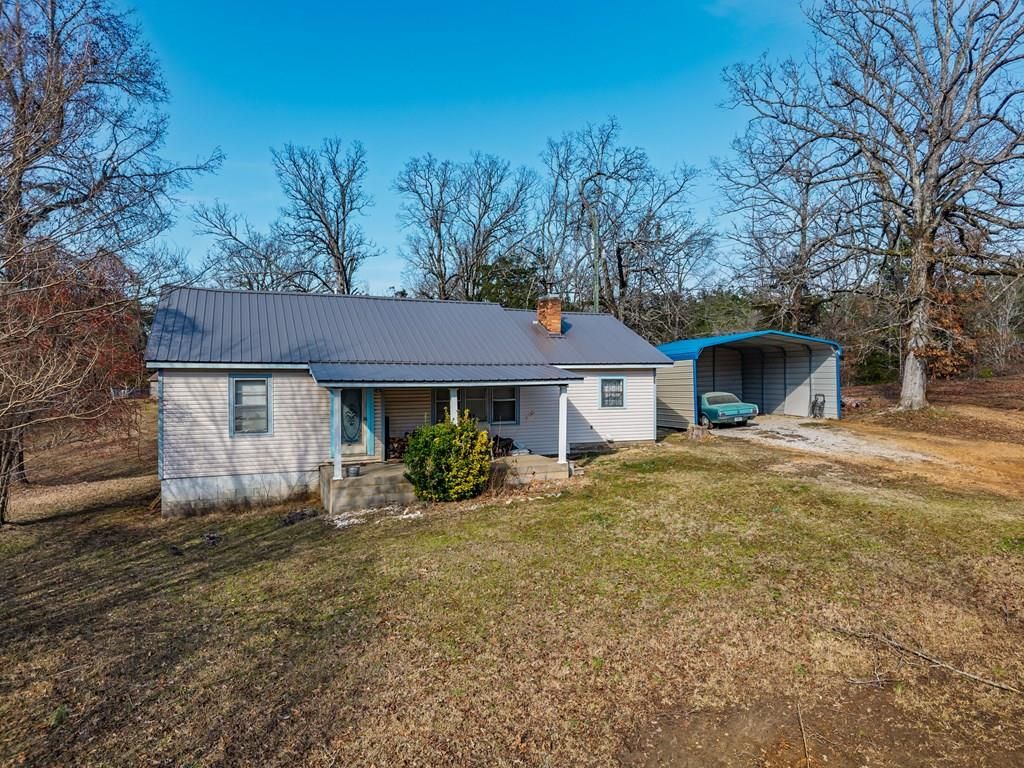 Photo of 701 County Road 50, WATER VALLEY, MS 38965 (MLS # 164599)