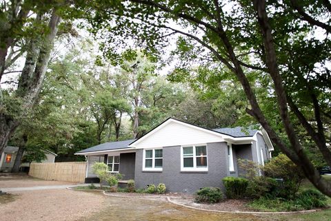 Photo of 317 Ross Ave, OXFORD, MS 38655 (MLS # 161923)