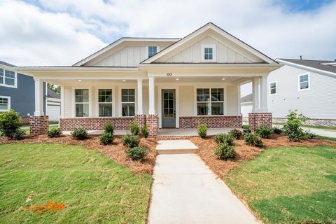 Photo of 1017 Nuttall Oak Drive, OXFORD, MS 38655 (MLS # 166935)
