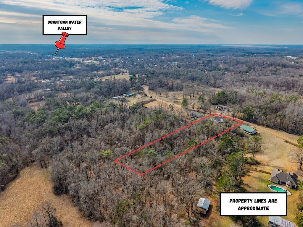 Photo of 1422 Boyd Street, WATER VALLEY, MS 38965 (MLS # 164577)