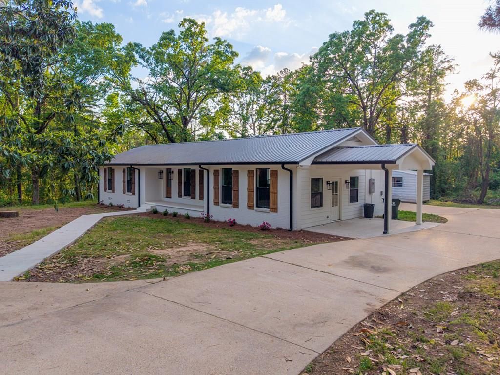 Photo of 716 Prestage Road, OXFORD, MS 38655 (MLS # 167245)