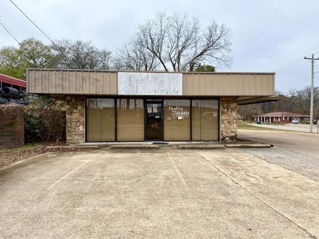 Photo of 103 South 4th St. (Prentiss County), BALDWYN, MS 38824 (MLS # 164618)