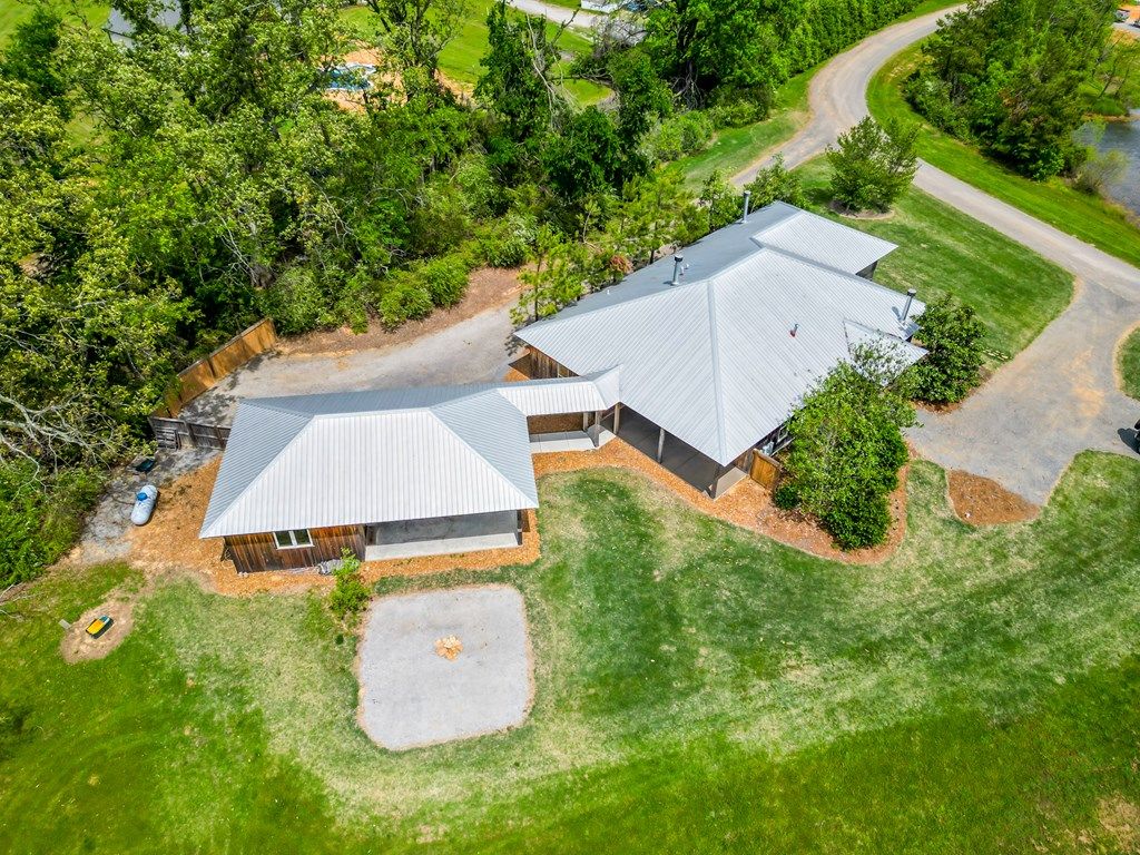 Photo of 212 Garden Lane, OXFORD, MS 38655 (MLS # 167273)