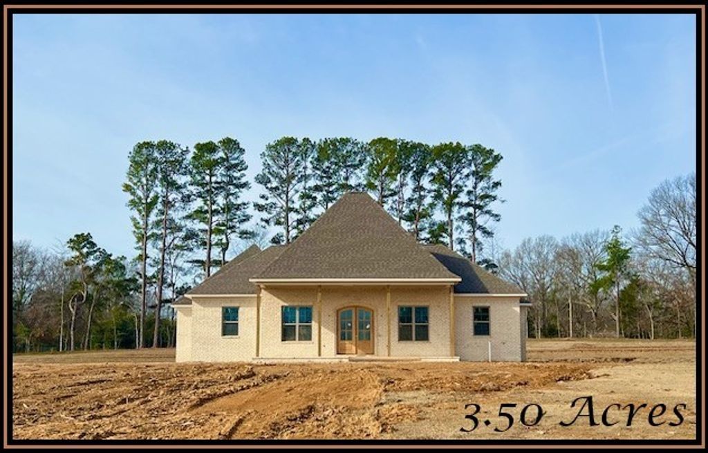 Photo of 209 Dogwood Lane, BATESVILLE, MS 38606 (MLS # 162330)