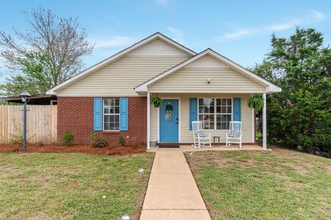 Photo of 908 Battle Lane, OXFORD, MS 38655 (MLS # 167050)