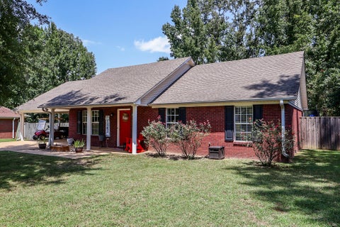 Photo of OXFORD, MS 38655 (MLS # 168379)