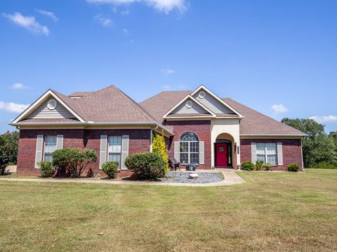 Photo of 500 Timber Hollow, OXFORD, MS 38655 (MLS # 161229)
