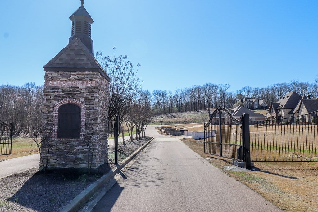 Photo of TBD Winners Circle, OXFORD, MS 38655 (MLS # 167806)