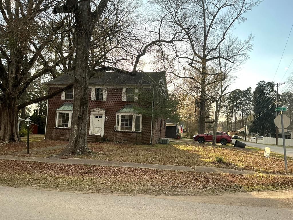 Photo of 313 N Monroe St, CALHOUN CITY, MS 38916 (MLS # 166787)