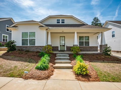 Photo of 652 Water Oak Dr, OXFORD, MS 38655 (MLS # 167139)