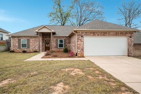 Photo of 1082 Briarwood Dr, OXFORD, MS 38655 (MLS # 166996)