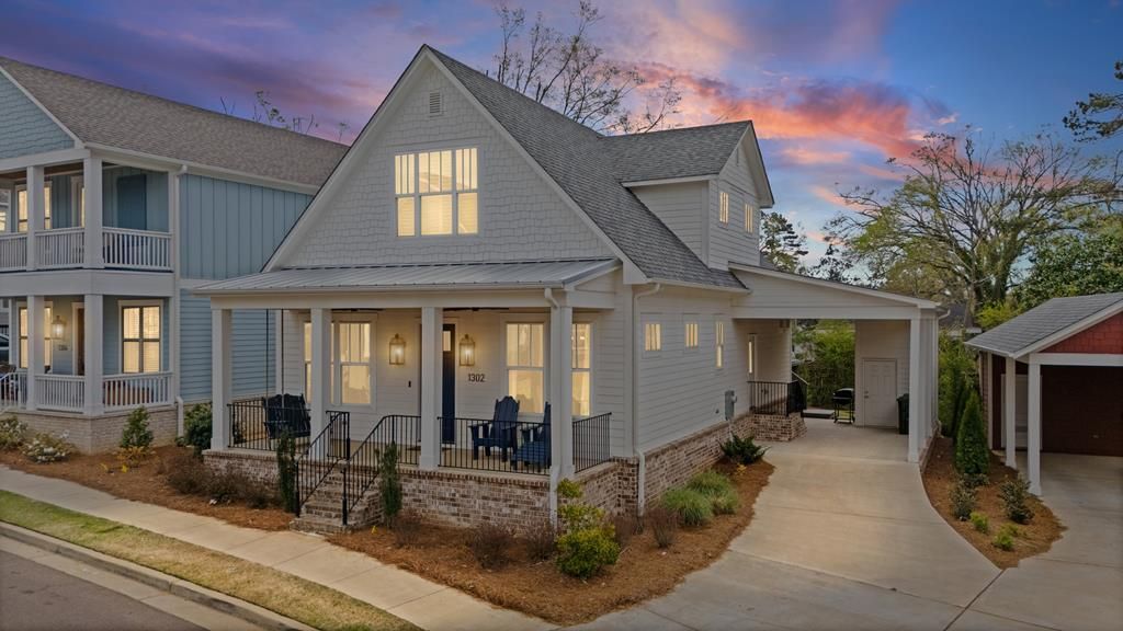 Photo of 1302 Pleasant Dr, OXFORD, MS 38655 (MLS # 167093)