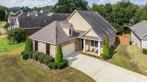 Photo of 511 Canterbury Dr, OXFORD, MS 38655 (MLS # 161877)