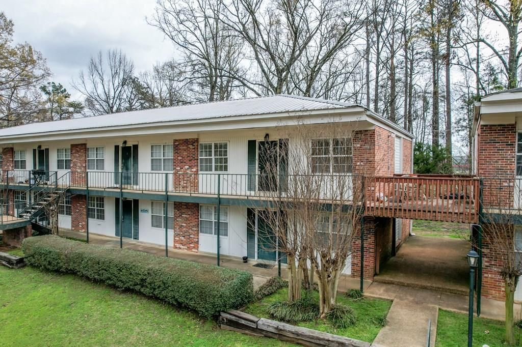 Photo of 2216 Church St. #8 St, OXFORD, MS 38655 (MLS # 166823)