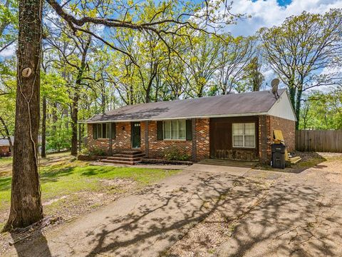 Photo of 110 Heights Drive, OXFORD, MS 38655 (MLS # 167143)