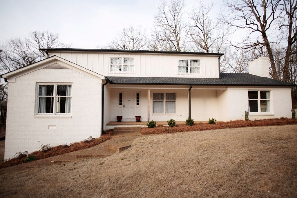Photo of 231 St Andrews Cir, OXFORD, MS 38655 (MLS # 166813)