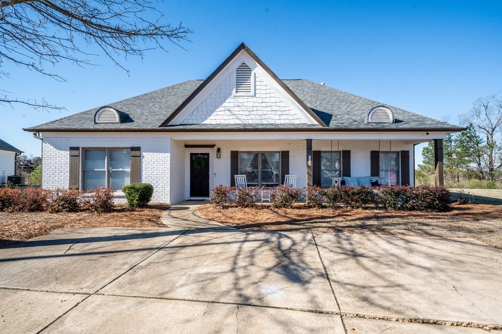 Photo of 415 Olive Branch Way, OXFORD, MS 38655 (MLS # 166859)