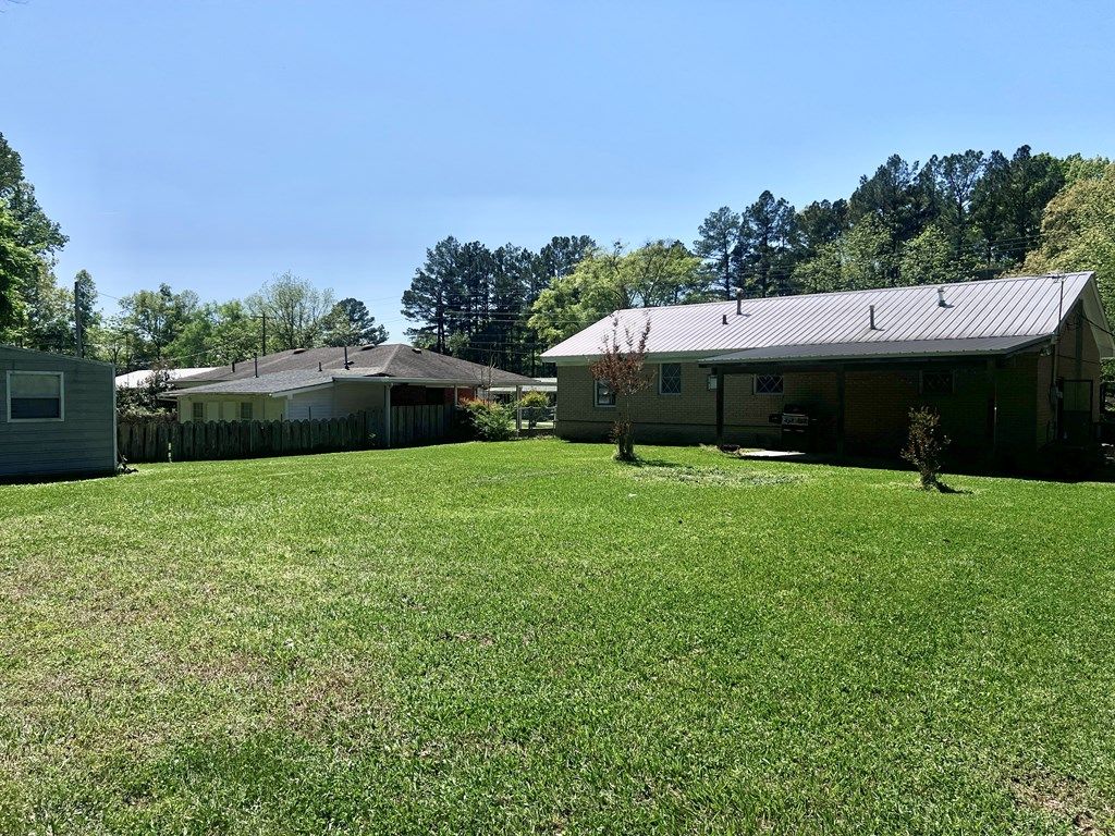Photo of 114 Moore Street, CALHOUN CITY, MS 38916 (MLS # 167142)
