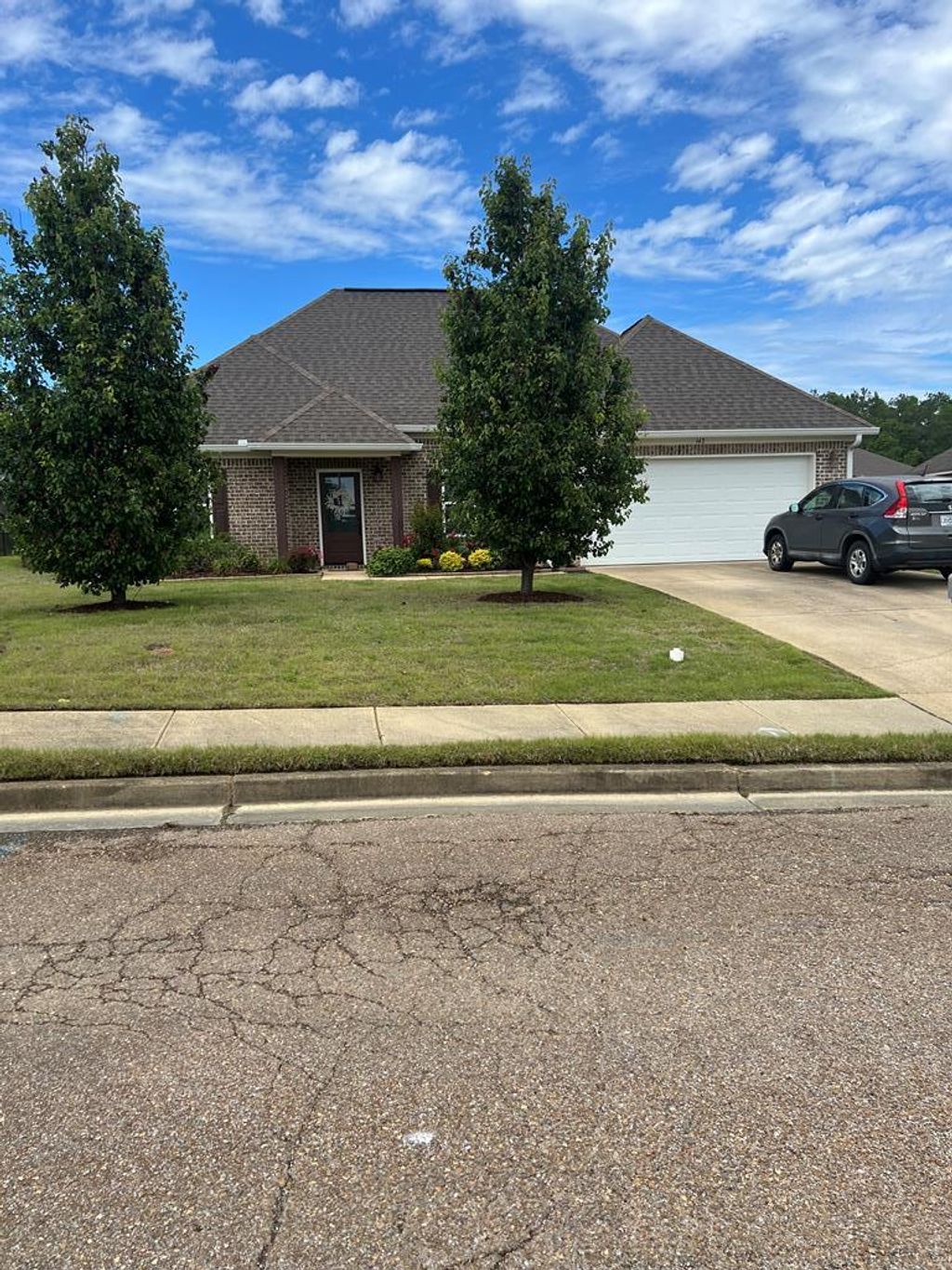 Photo of 142 Cross Creek Drive, OXFORD, MS 38655 (MLS # 167415)