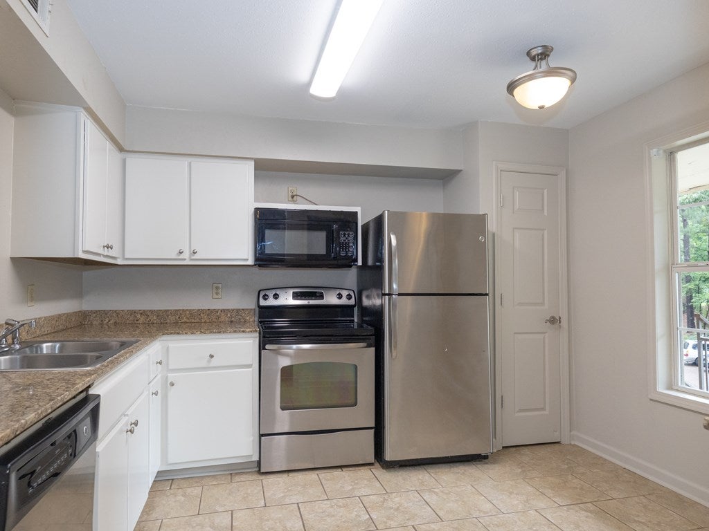 Photo of 1006 Park Lane, OXFORD, MS 38655 (MLS # 167887)