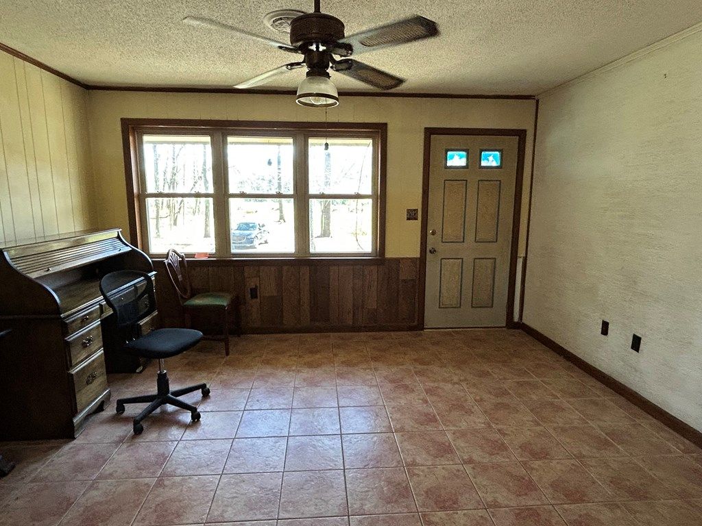 Photo of 372 CR 424 ( in Paris in Lafayette County ), WATER VALLEY, MS 38965 (MLS # 166852)