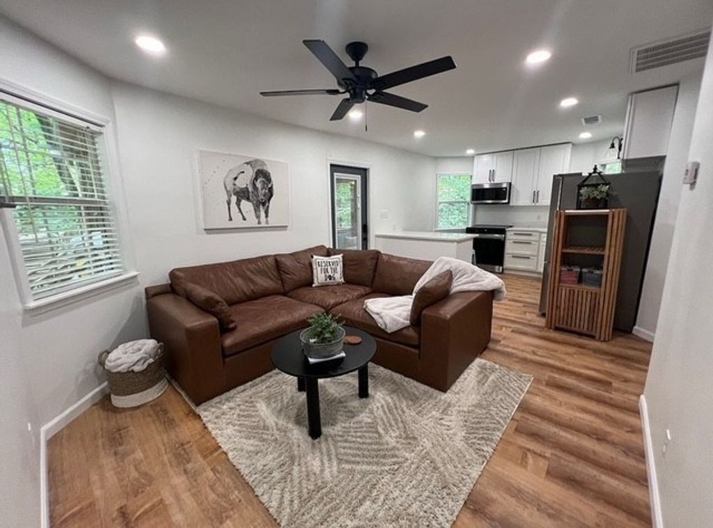 Photo of 566 Hathorn Road, OXFORD, MS 38655 (MLS # 166931)