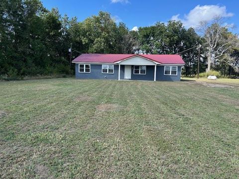 Photo of 3487 Hwy 32, CHARLESTON, MS 38921 (MLS # 161790)