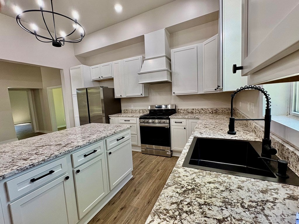 Photo of 605 North Main Street, VARDAMAN, MS 38878 (MLS # 167390)
