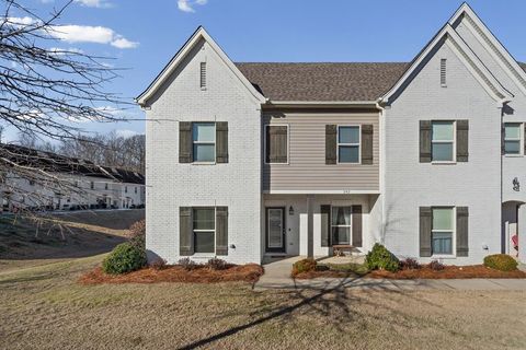 Photo of 242 Massee Circle, OXFORD, MS 38655 (MLS # 164526)