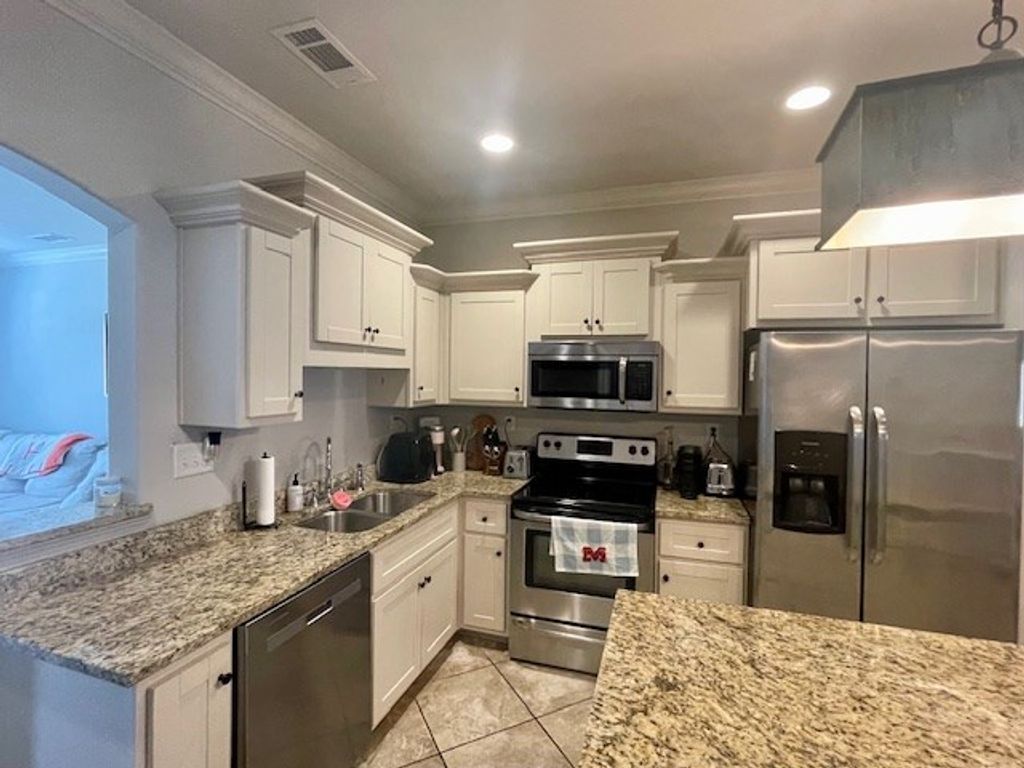 Photo of 103 Farmview Drive, Unit 707 Dr, OXFORD, MS 38655 (MLS # 167175)