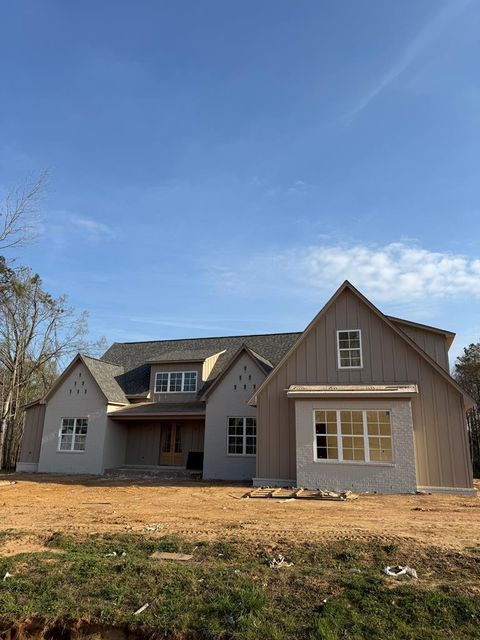 Photo of 1114 Belle Terre Lane, OXFORD, MS 38655 (MLS # 161522)