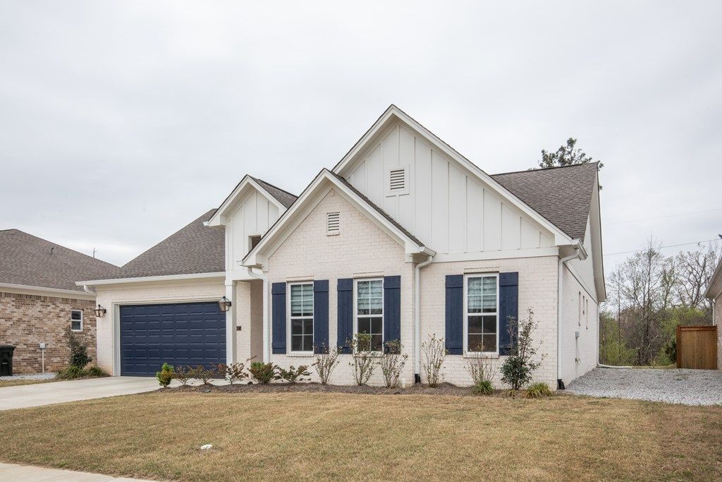 Photo of 107 Hedges Cove, OXFORD, MS 38655 (MLS # 167029)