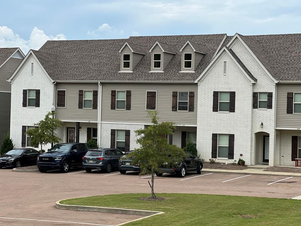 Photo of 610 Scoggins Cove, OXFORD, MS 38655 (MLS # 166958)